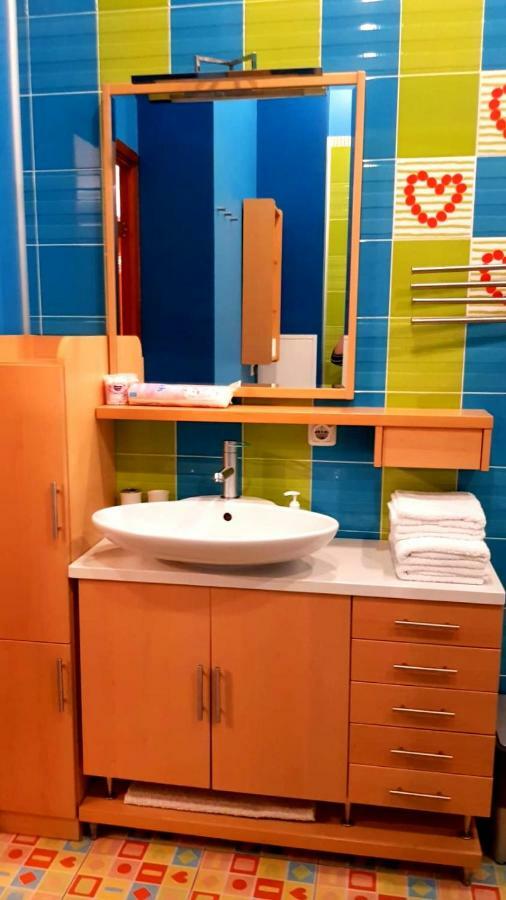 Fuksija House Lejlighed Daugavpils Eksteriør billede